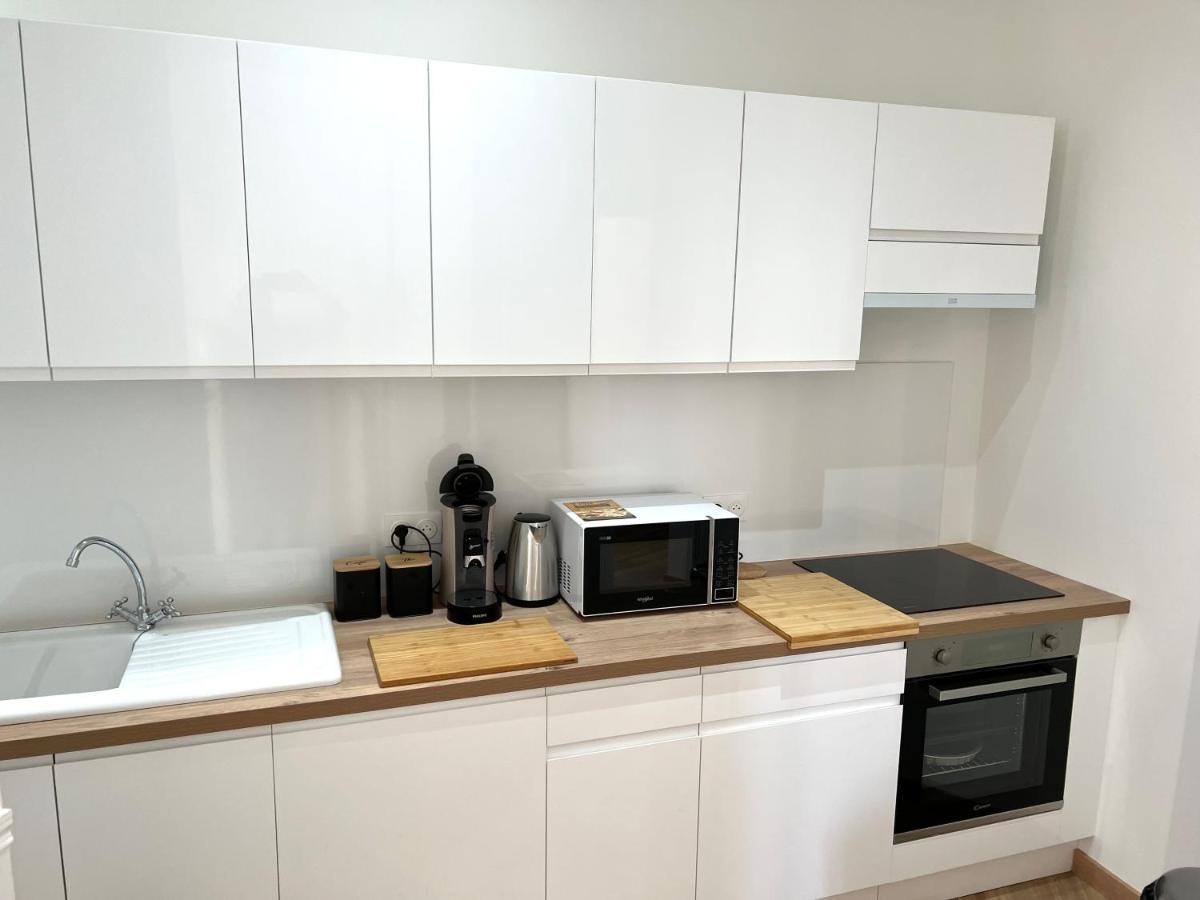 Chic Appartement Type 4 / Parking Prive Ρενς Εξωτερικό φωτογραφία